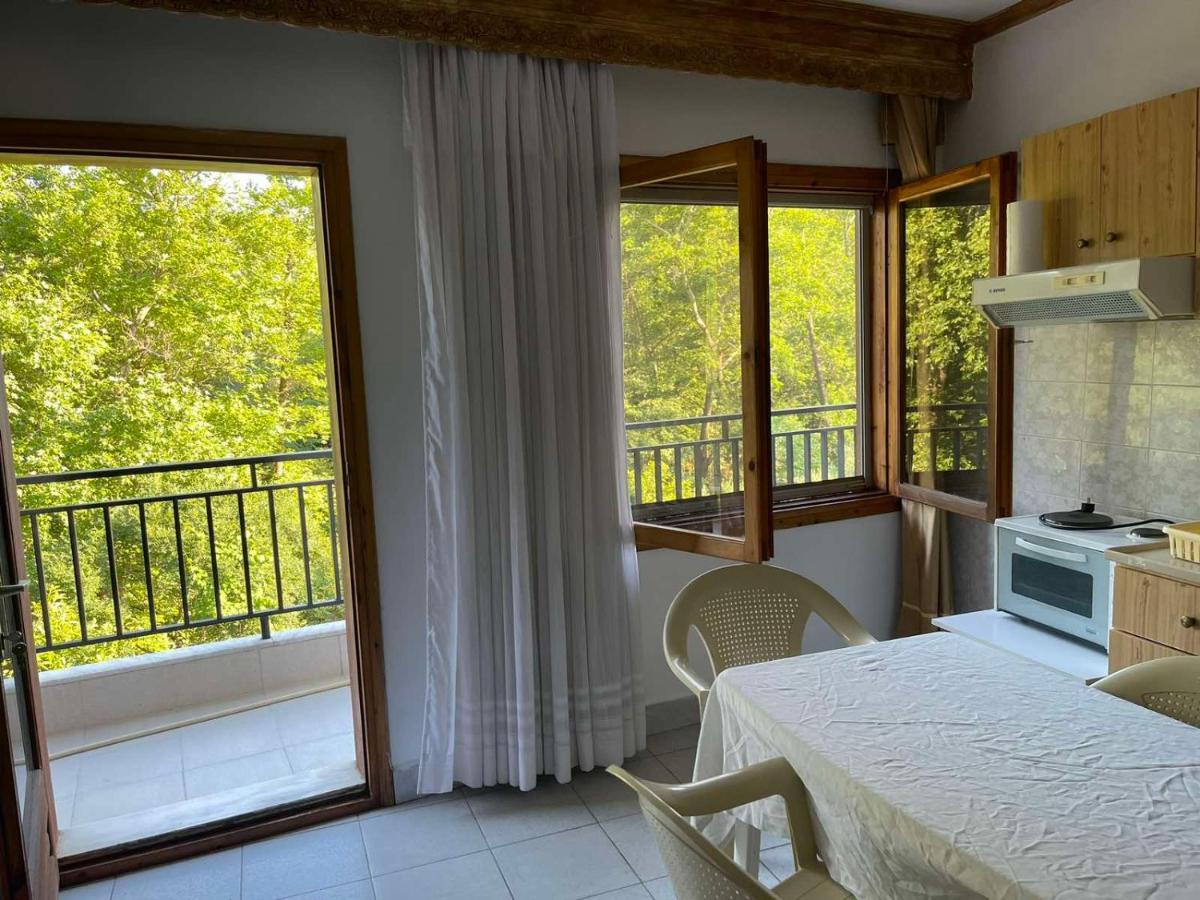 Exohi Apartments Vrazná Kültér fotó