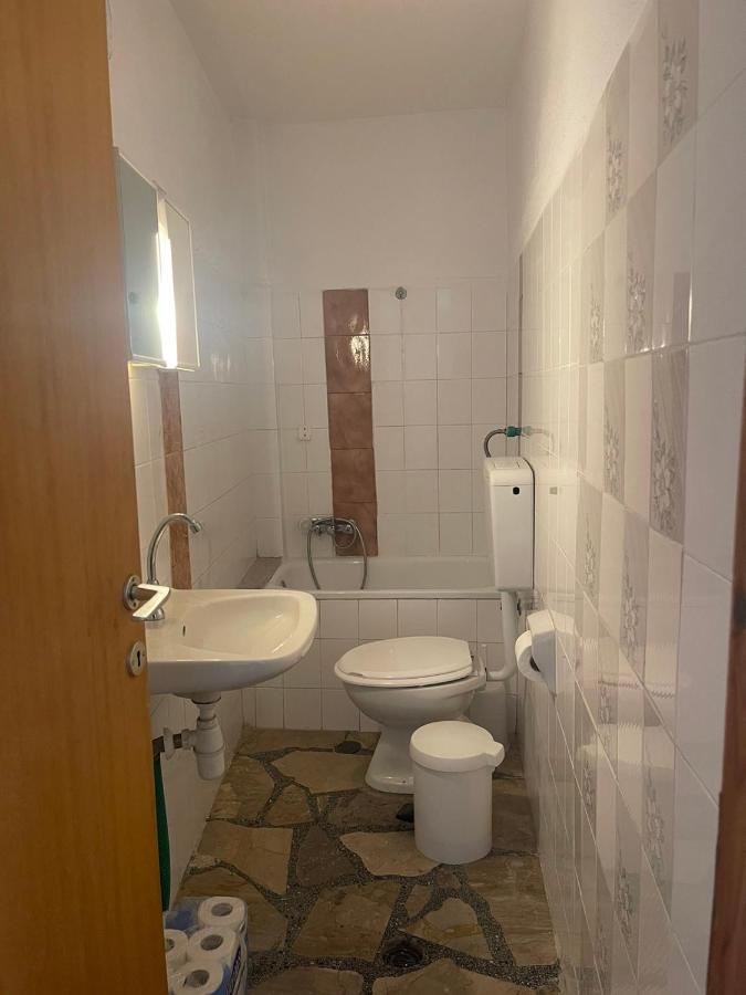 Exohi Apartments Vrazná Kültér fotó